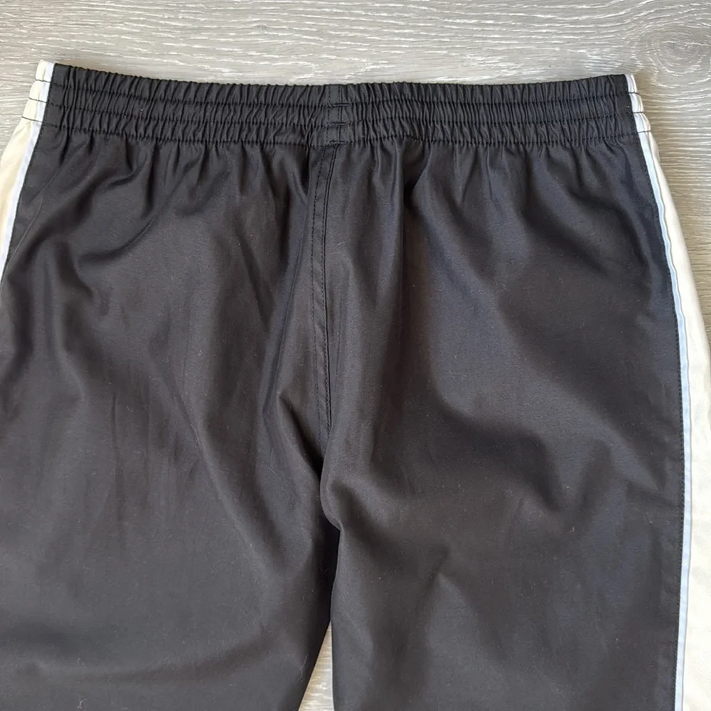 Puma Black Side Stripe Mid-Rise Track Pants | EUC Size L - Picture 9 of 9